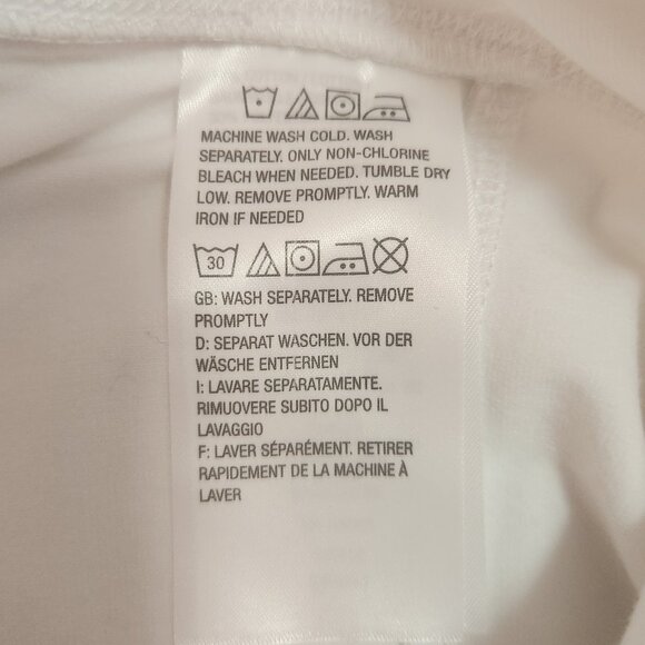 Wicked White Skort with Pockets Size Medium - Picture 6 of 11